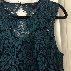 🌸Beautiful Lace overlay dress🌸